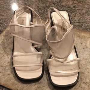 Jones New York sport sandal Size 7 1/2M